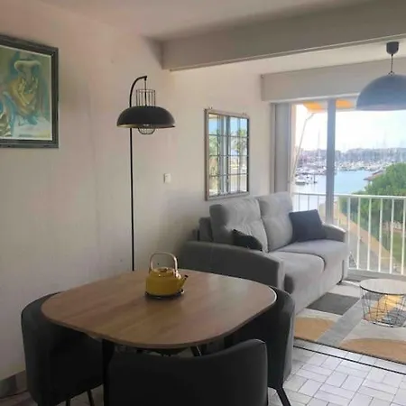 : Vue Sur Le Port Lägenhet *